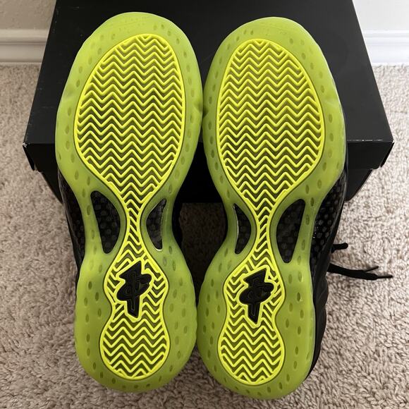 Nike Air Foamposite One Black Volt Penny Hardaway HF2902-001 Men Size 10 New main image 5